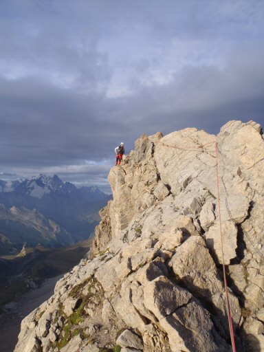 Aiguille de la Nova 051c.jpg - a se couvre...